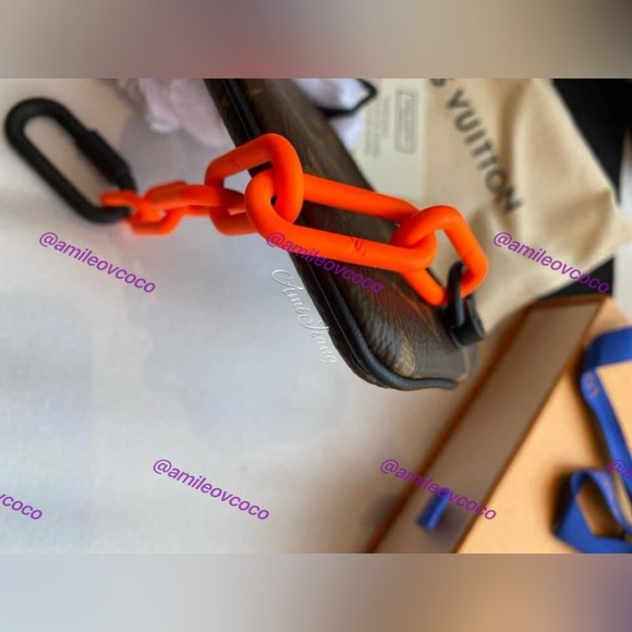 🦄Unicorn! LOUIS VUITTON x VIRGIL ABLOH POCHETTE CLE MONOGRAM Coin/Card holder🦄 - Picture 7 of 8